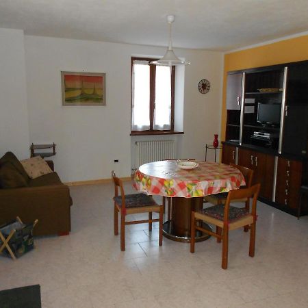 Casa Tonia Apartment Tiarno di Sopra Exterior photo