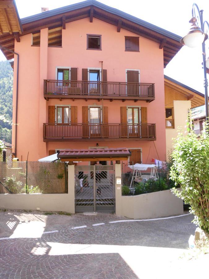 Casa Tonia Apartment Tiarno di Sopra Exterior photo