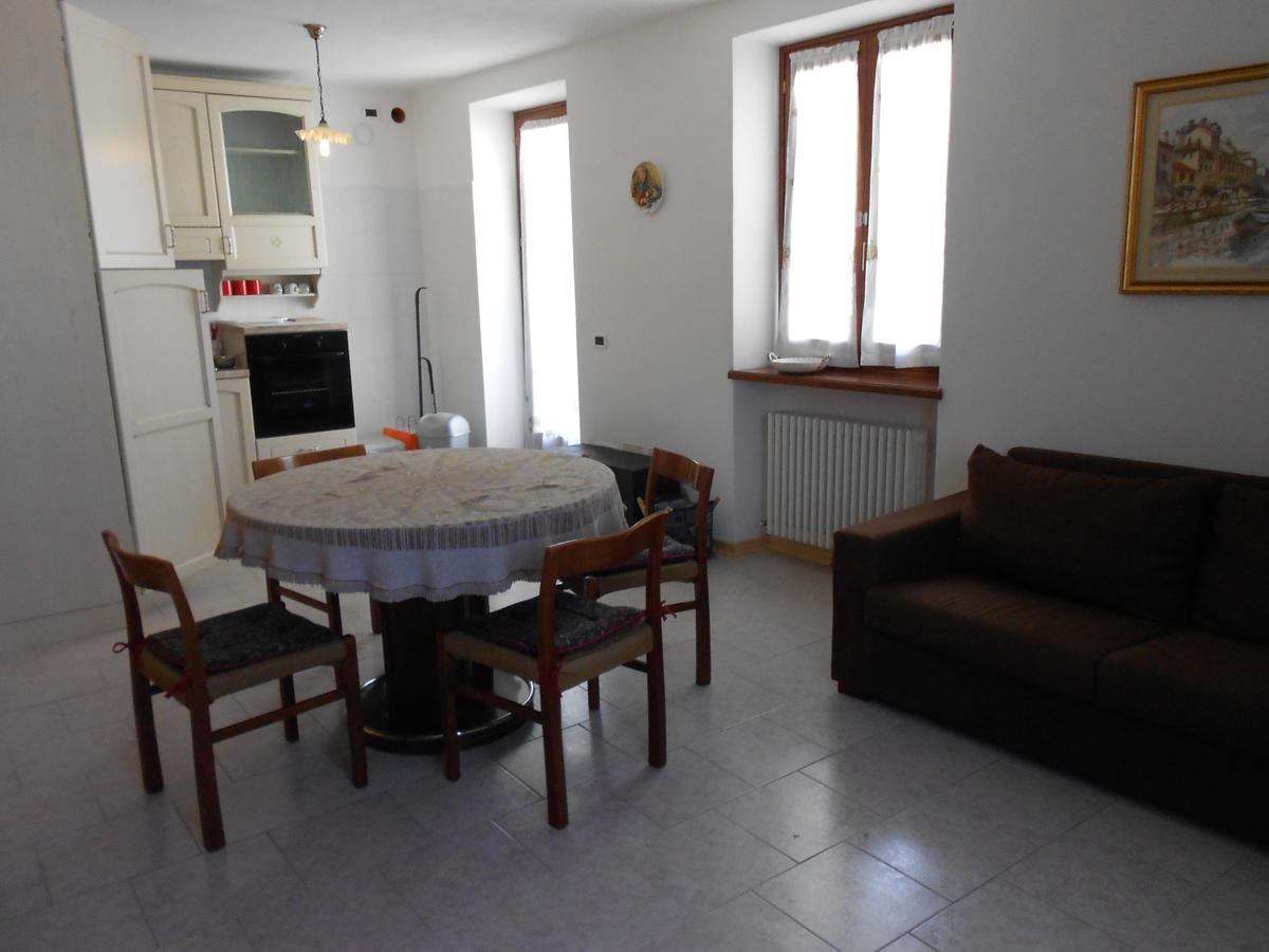 Casa Tonia Apartment Tiarno di Sopra Exterior photo